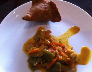 Mehfil Jackson Heights Samosa & Mixed Veg Curry