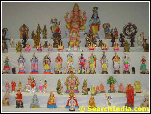 Dolls Arrangement during Dasara at Shiva Vishnu Temple