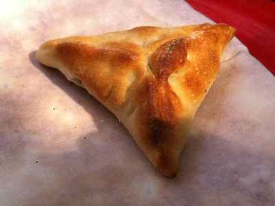 Manakeesh Cafe Spinach Pie Philadelphia Manakeesh Cafe Fatayer