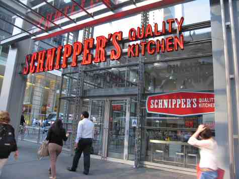Schnippner's Quality Kitchen 8th Ave Midtown Manhattan - © SearchIndia.com