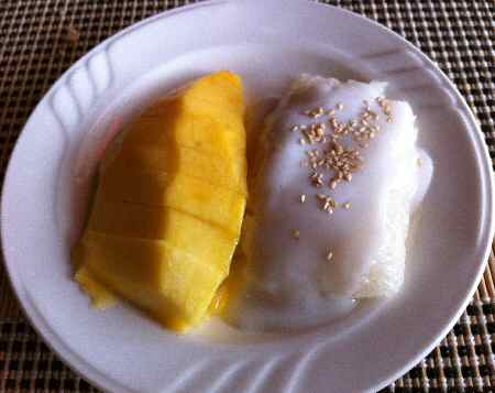 Mango with Sticky Rice Thai Dessert