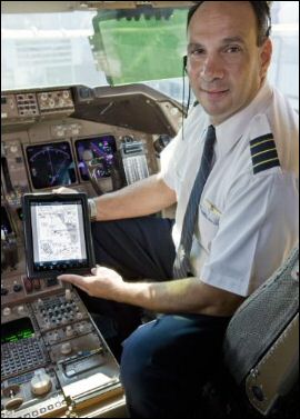 iPads in United Airlines Cockpits