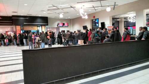 Vishwaroopam Crowd at Big Cinemas Chicago