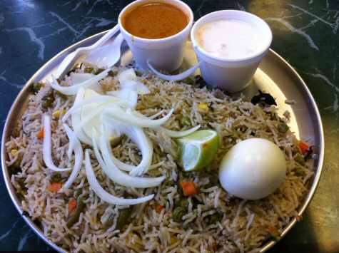 Dakshin Express Oak Tree Road Egg Biryani - © SearchIndia.com