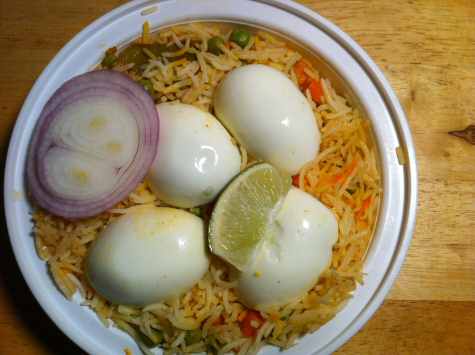 Paradise Biryani Pointe Oak Tree Road Egg Biryani - © SearchIndia.com